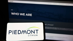 Wall Street Favorites: 3 Lithium Stocks With Strong Buy Ratings for May 2024