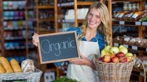 Eating Clean & Investing Green: 3 Organic Food Stocks to Chow Down On