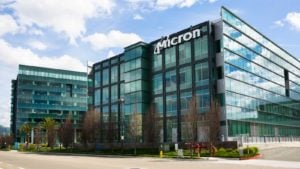 The 3 Best Semiconductors Stocks to Buy in April 2024