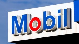 3 Energy Stocks to Buy Now: Q2 Edition